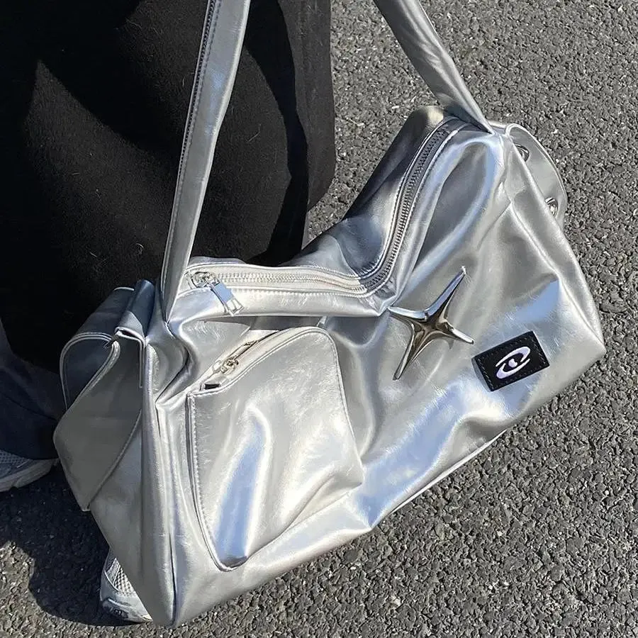 Amozae-MBTI Silver Y2k Tote Bags for Women Aesthetic Luxury Designer Large Capacity Shoulder Bag Commuter Pu Leather Shopper Handbag