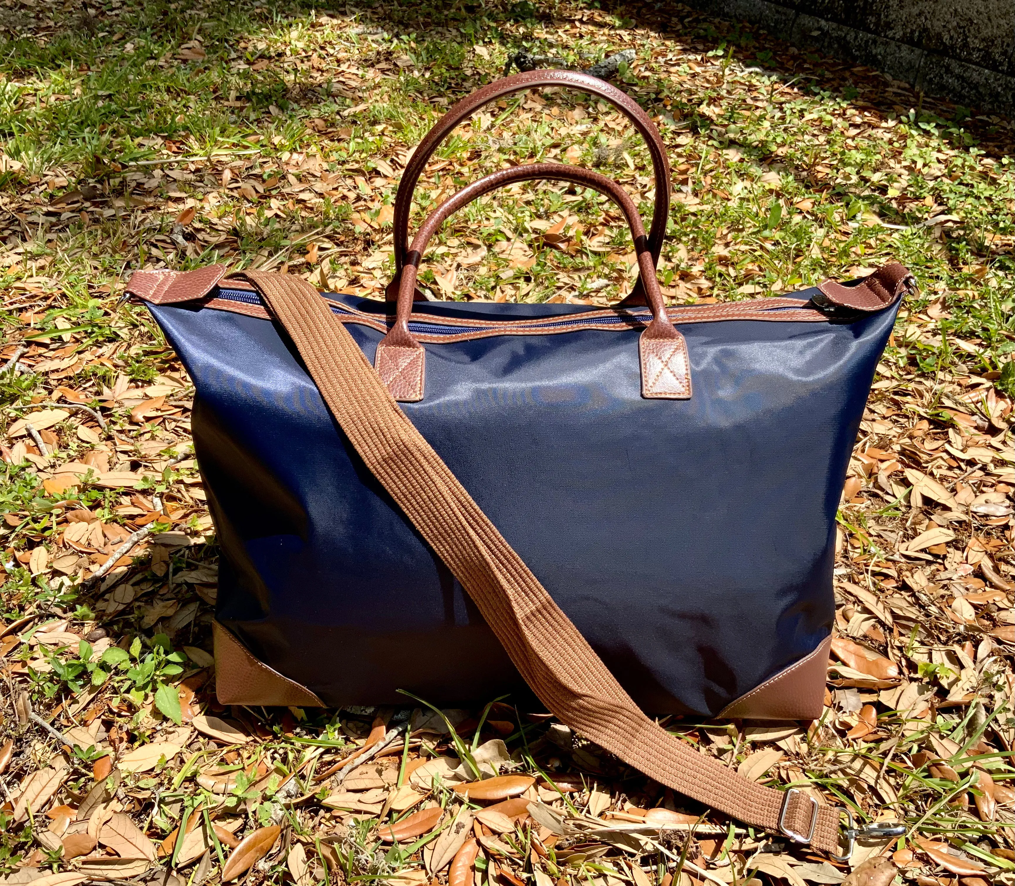 Navy Pierson Overnight Weekender / Large Tote with Shoulder Strap