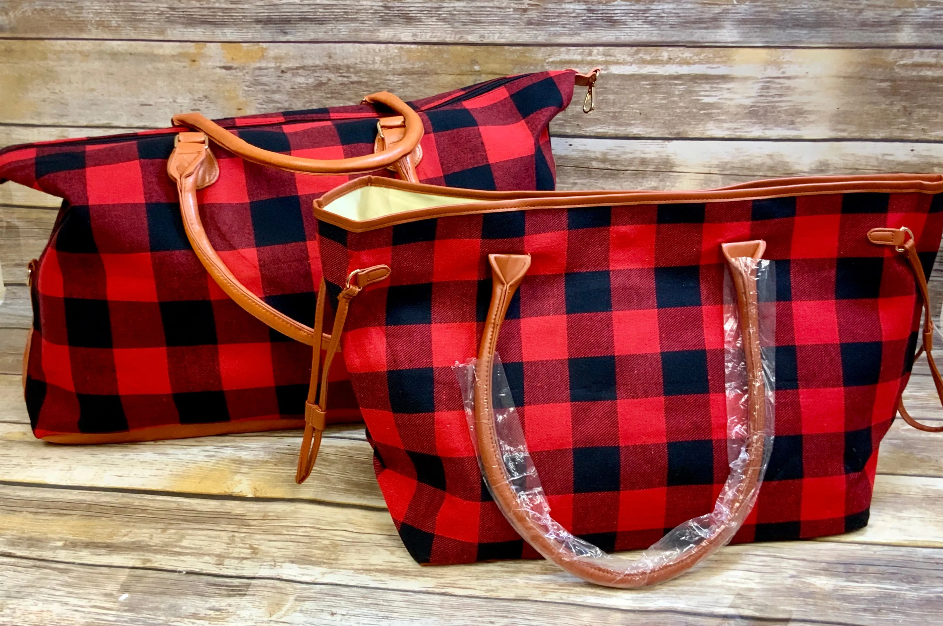Plaid Weekenders 28x16x8 (Shoulder Strap Sold Separately) lo