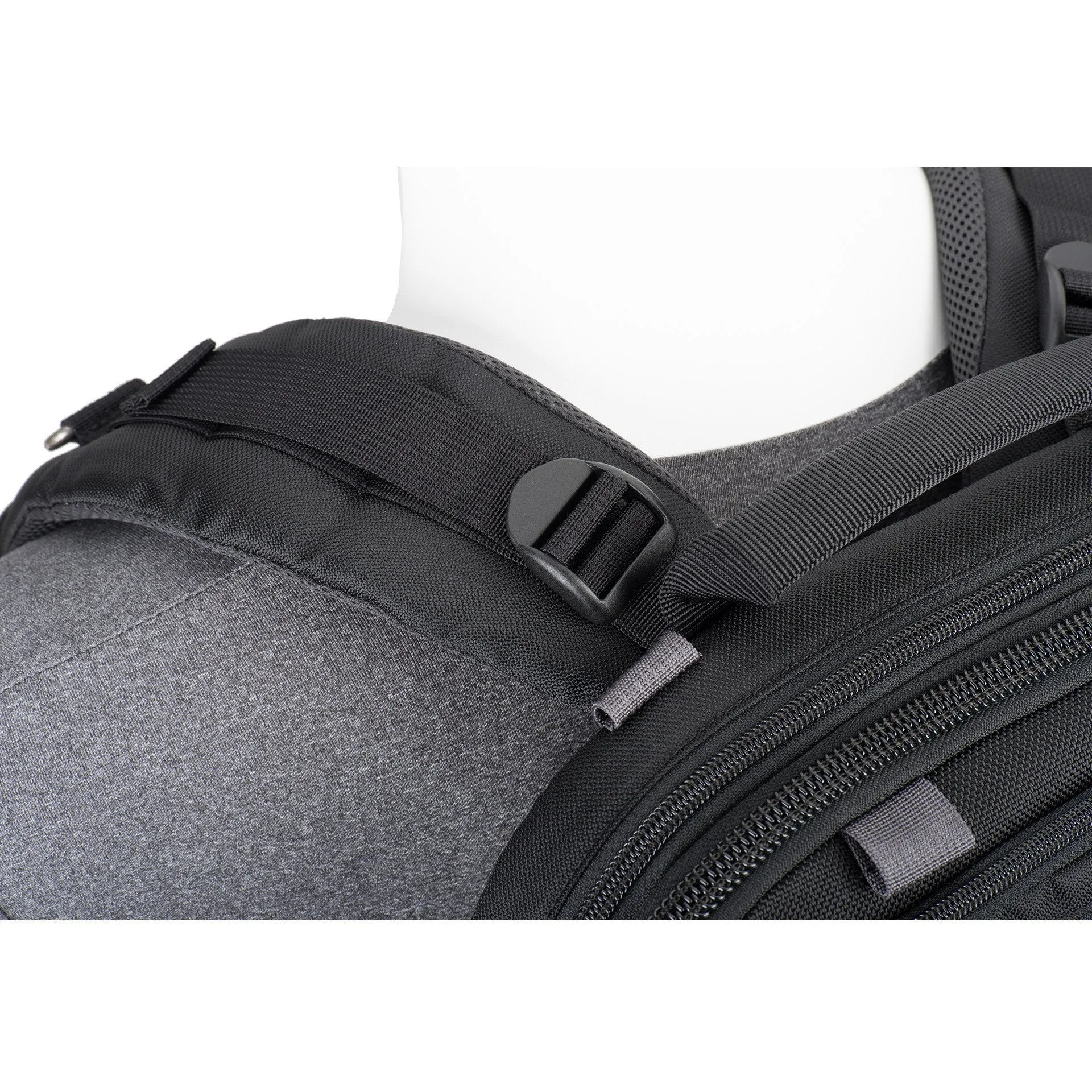 Think Tank Shape Shifter® 17 V2.0 Camera Backpack