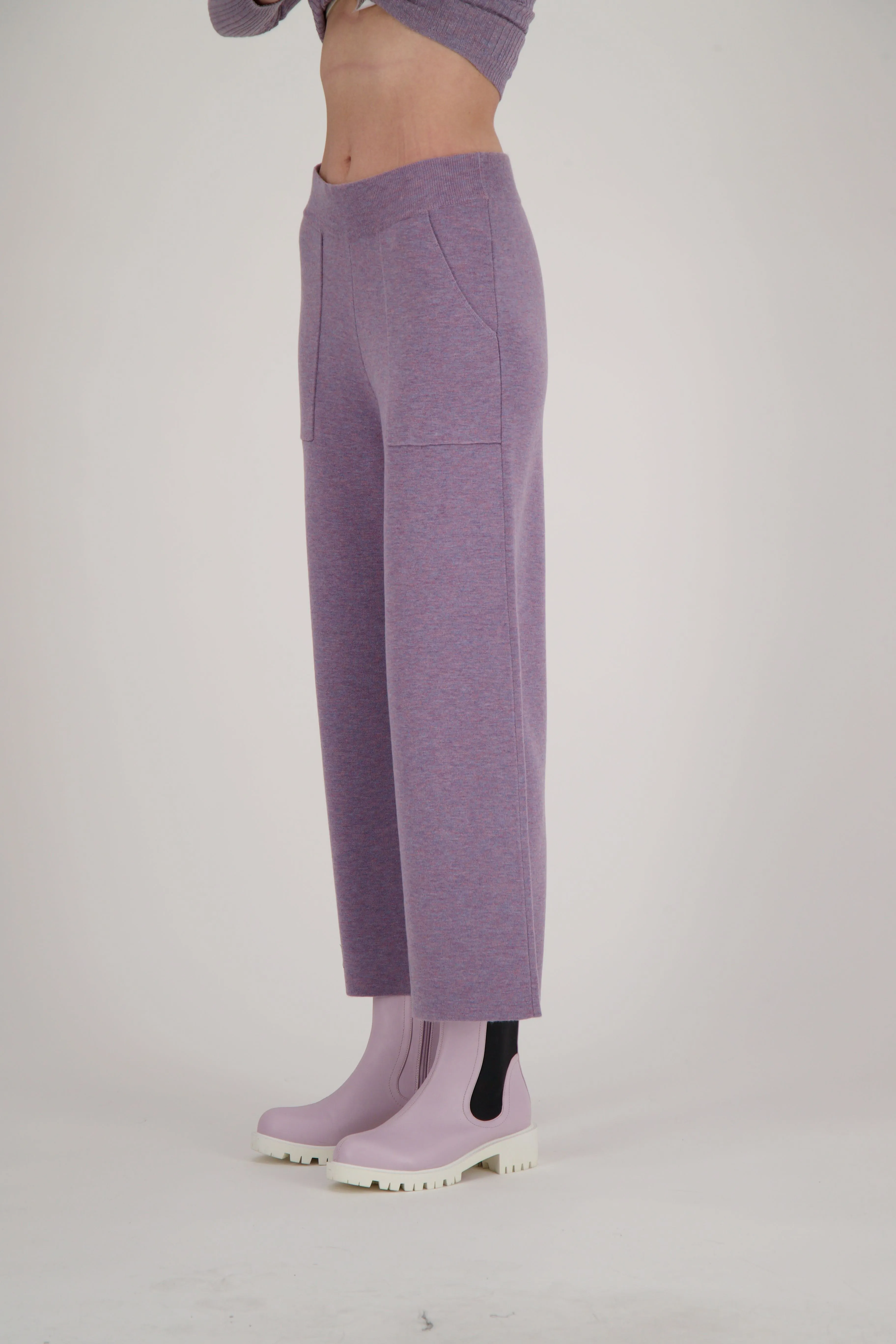 Wide Leg Patch Pocket Knit Pant